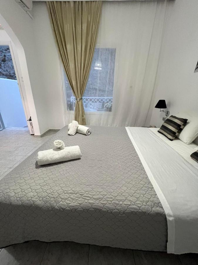 Zolfo Antico Beach Apartment Perissa Esterno foto