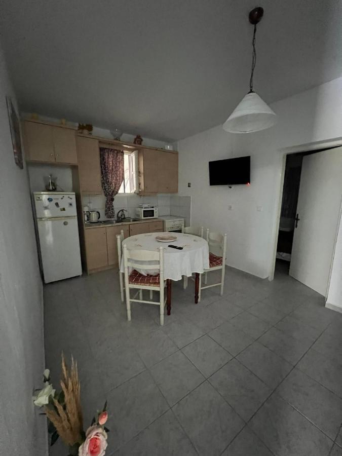 Zolfo Antico Beach Apartment Perissa Esterno foto