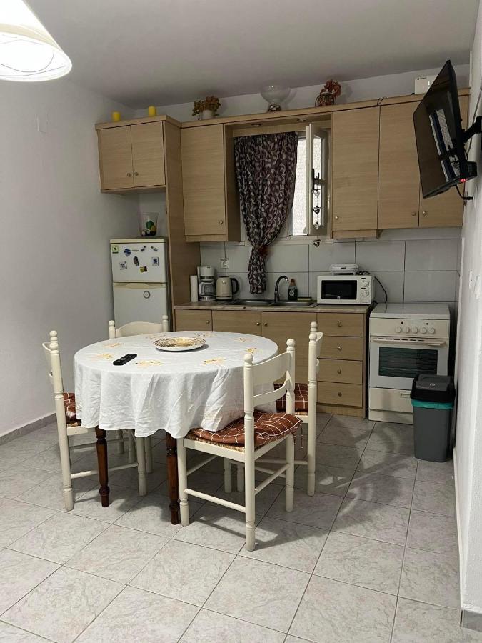 Zolfo Antico Beach Apartment Perissa Esterno foto
