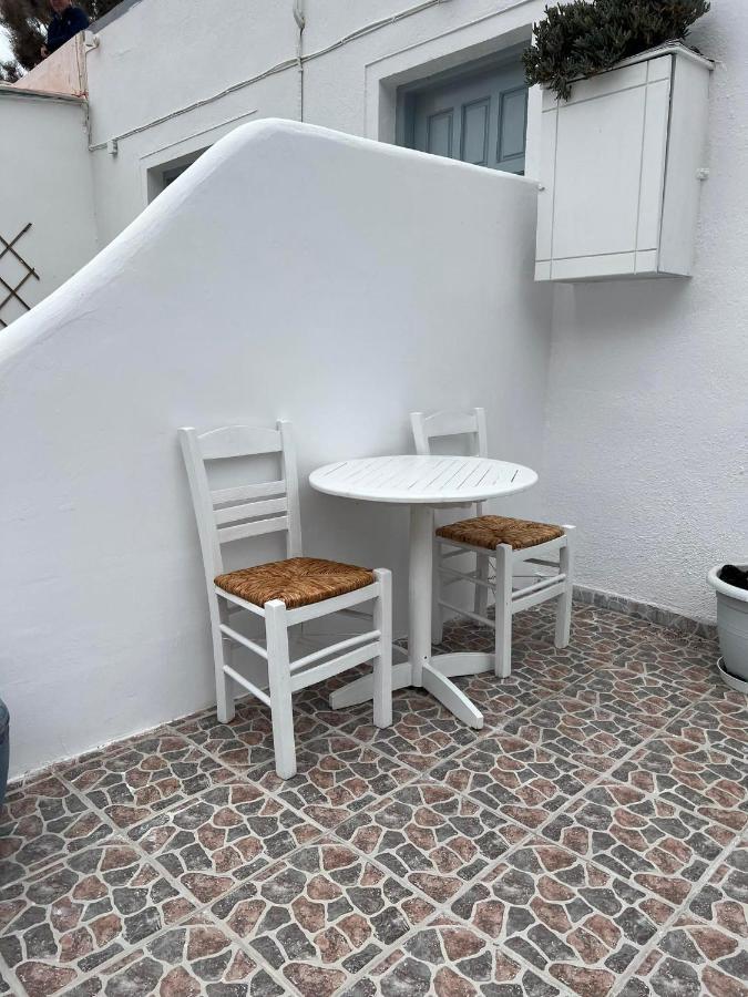 Zolfo Antico Beach Apartment Perissa Esterno foto