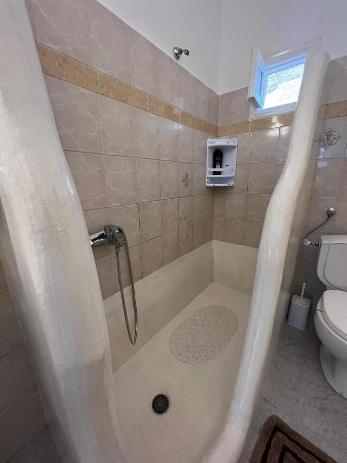 Zolfo Antico Beach Apartment Perissa Esterno foto