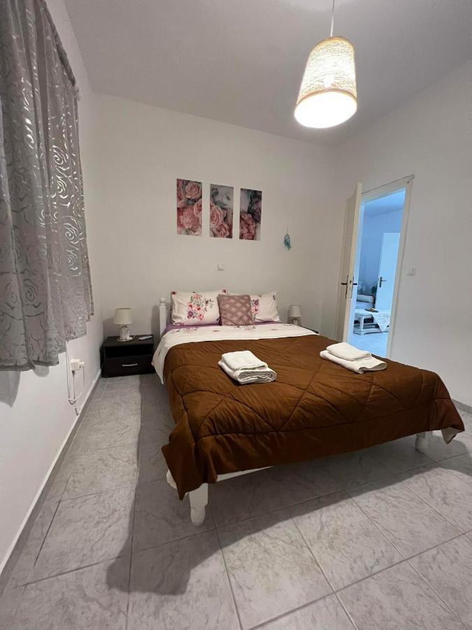 Zolfo Antico Beach Apartment Perissa Esterno foto