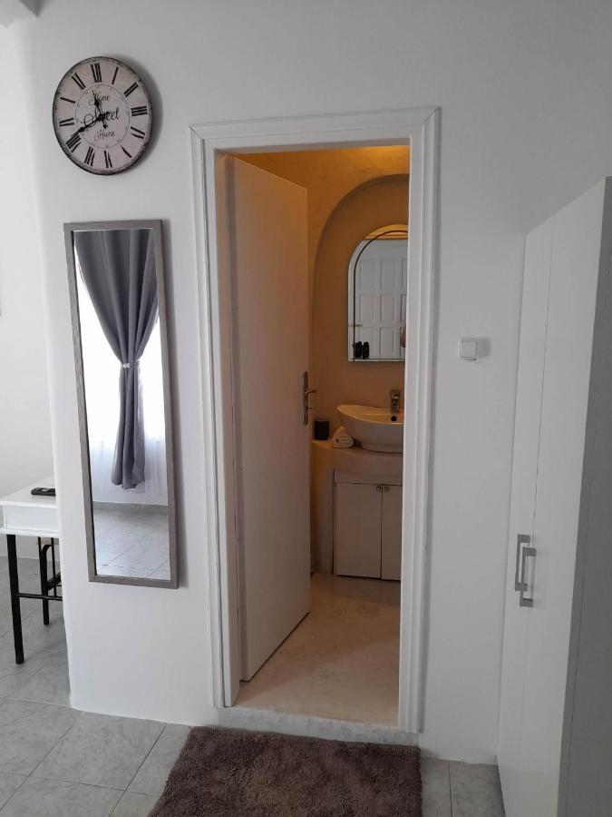 Zolfo Antico Beach Apartment Perissa Esterno foto