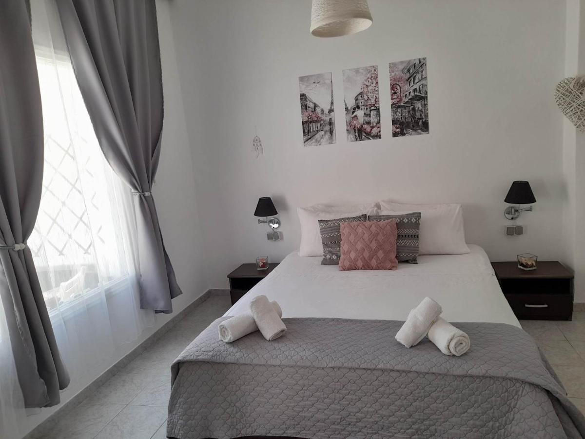 Zolfo Antico Beach Apartment Perissa Esterno foto